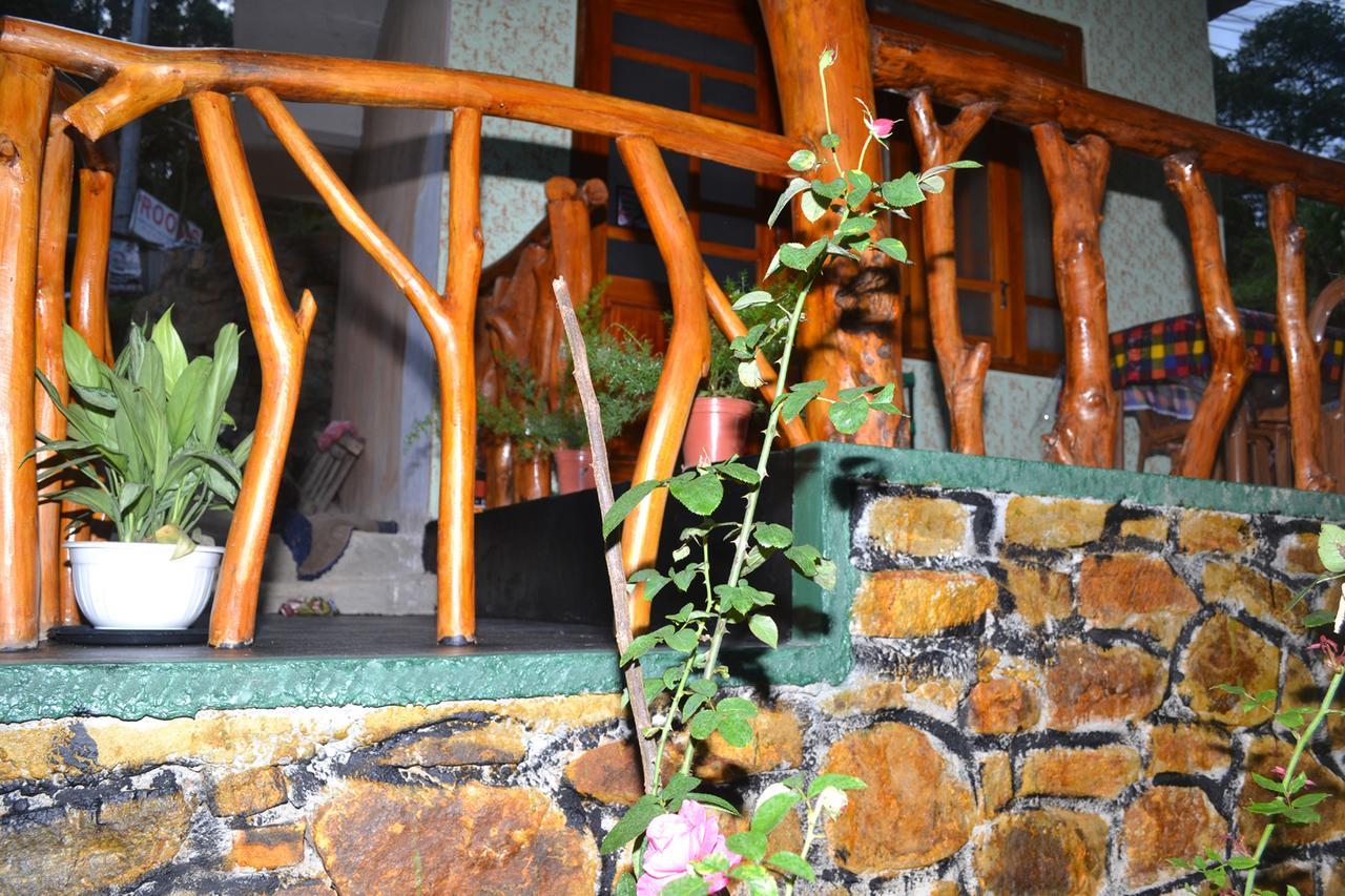 Ella Pine Village Extérieur photo