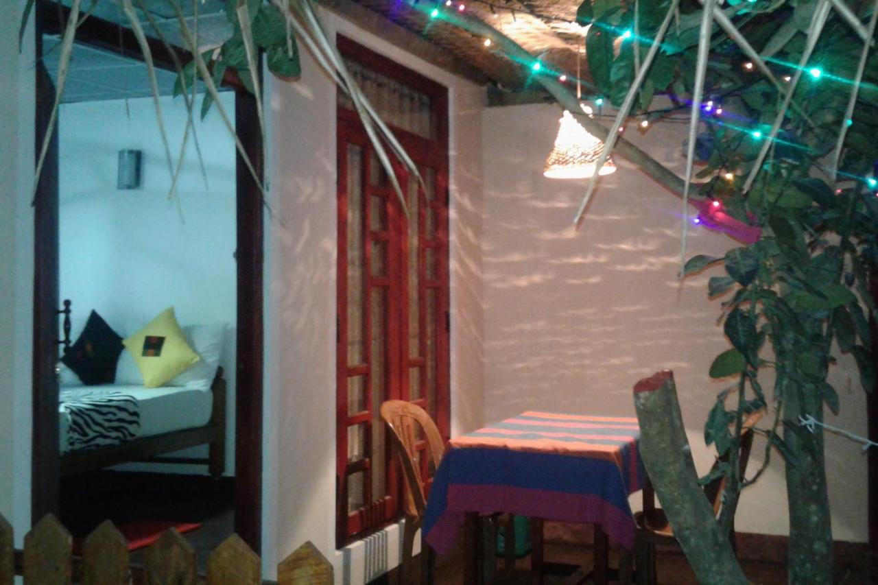 Ella Pine Village Extérieur photo
